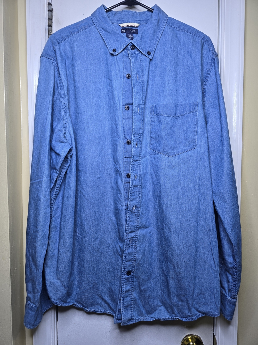 Men's Light Blue Denim Button-Down Shirt